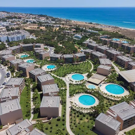 Dos Salgados - Lagoas Албуфейра